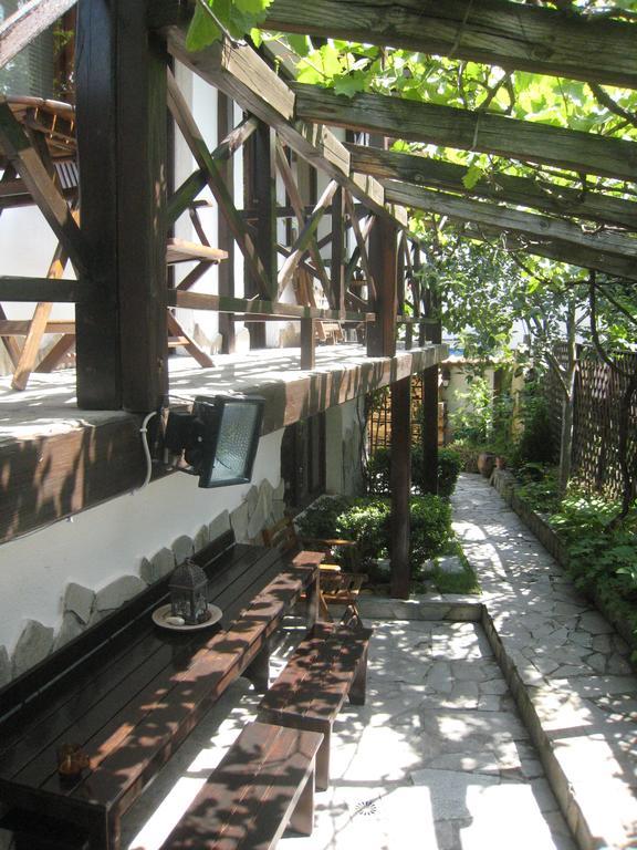 Guest House Voyno Dobrinishte Exterior foto